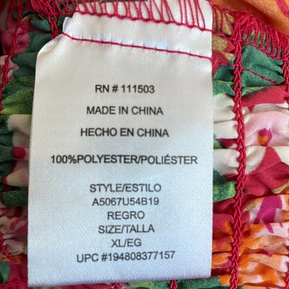 NWT Lily Rose Halter Floral Crop Top. XL - Picture 7 of 7